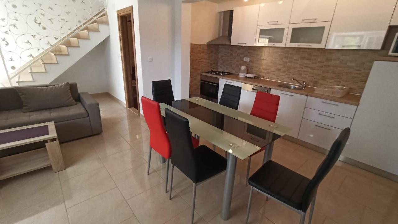Holiday apartment Maslina Paho Babino Polje Bagian luar foto