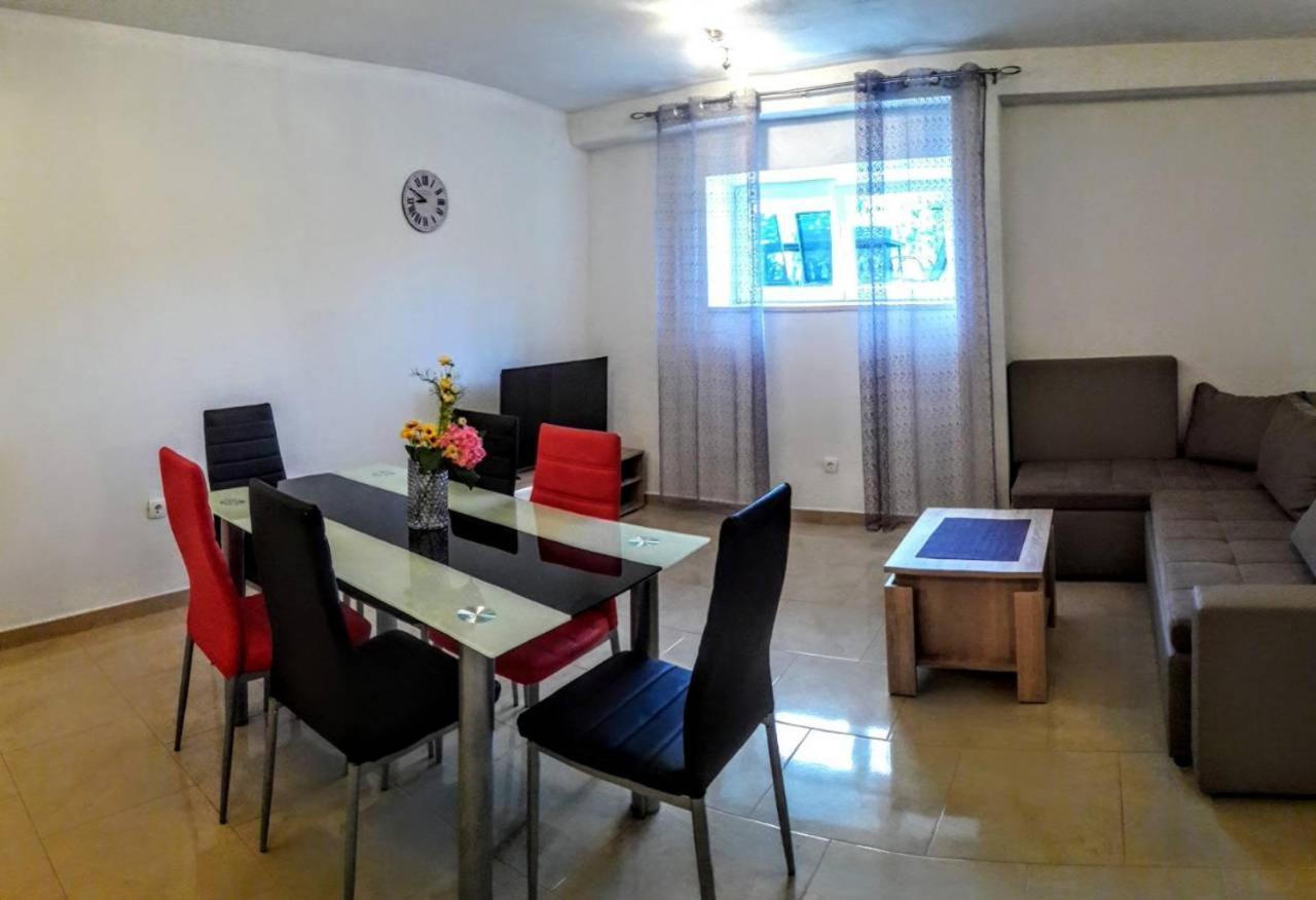 Holiday apartment Maslina Paho Babino Polje Bagian luar foto