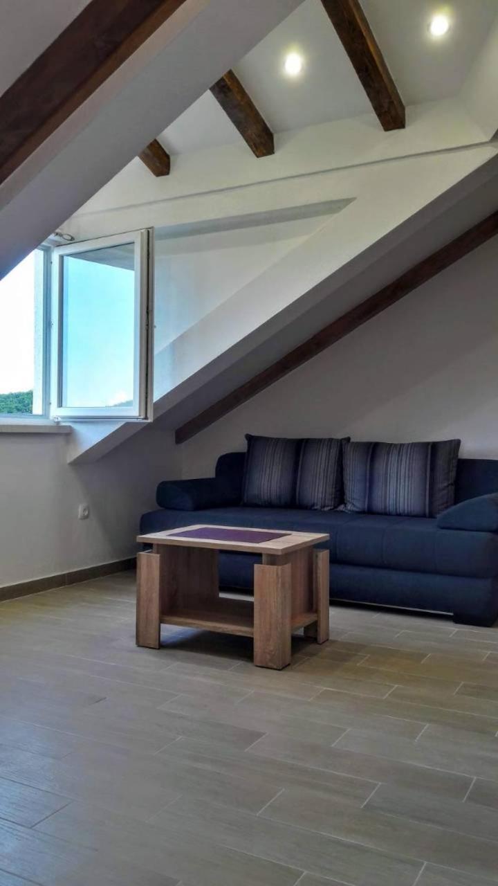 Holiday apartment Maslina Paho Babino Polje Bagian luar foto