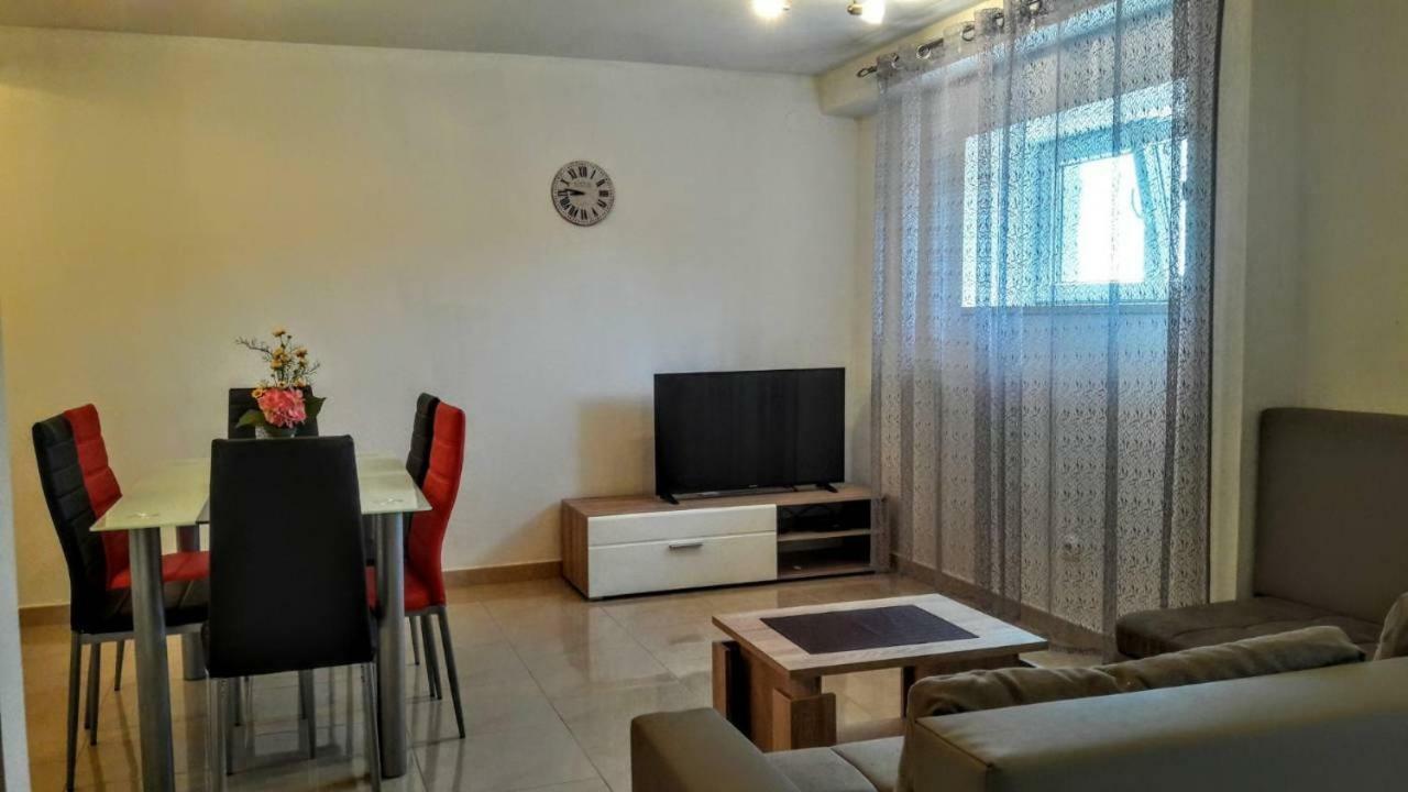 Holiday apartment Maslina Paho Babino Polje Bagian luar foto